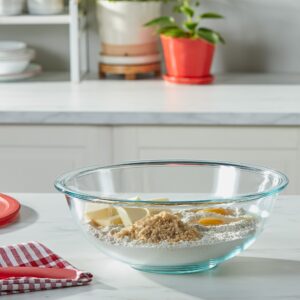 Alternative view of Pyrex® 1.5-quart Mixing Bowl
