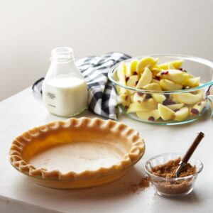 Alternative view of Pyrex® 9" Glass Pie Plate