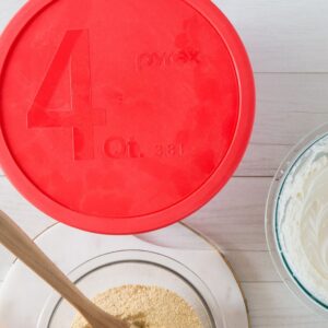 Alternative view of Pyrex® 4-quart Mixing Bowl with Red Lid