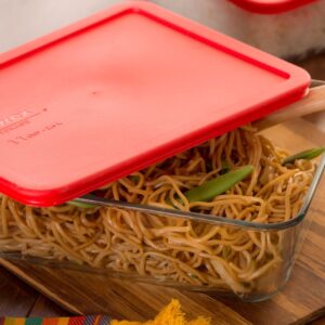 Alternative view of Pyrex® Simply Store® 11-cup Rectangular Glass Food Storage Container with Red Lid